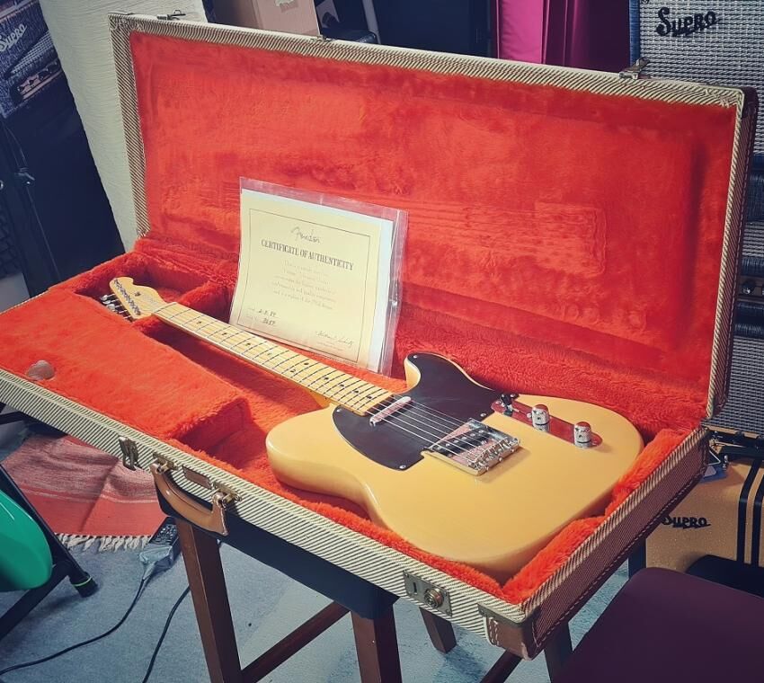 Fender American Vintage '52 Reissue Telecaster (#452)