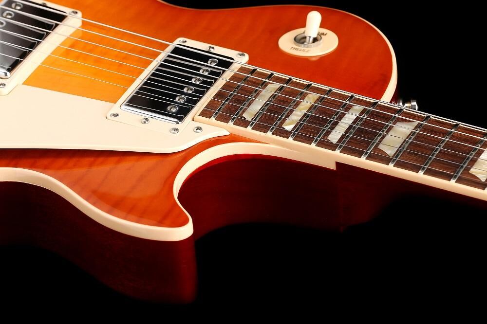 Gibson Les Paul Traditional Plus Light Burst (LB)