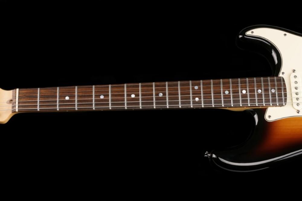 Fender 60th Anniv. American Standard Stratocaster (#323)