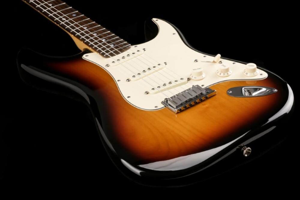 Fender 60th Anniv. American Standard Stratocaster (#323)