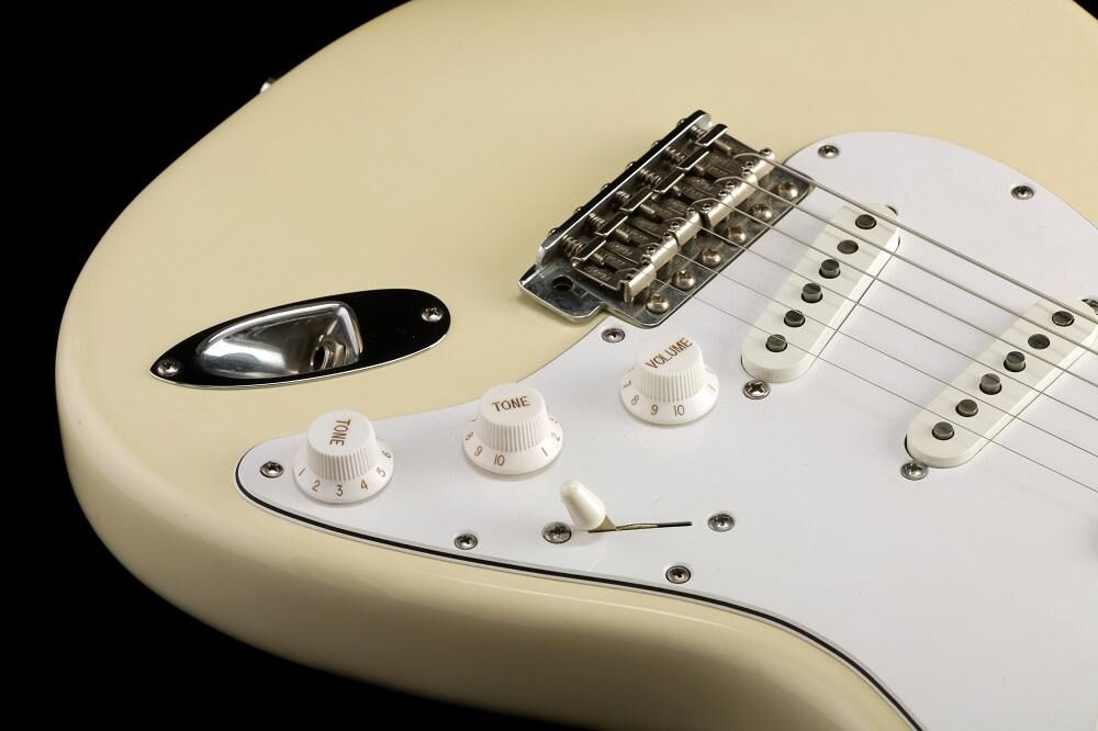 Fender Jimi Hendrix VooDoo Stratocaster (VC)