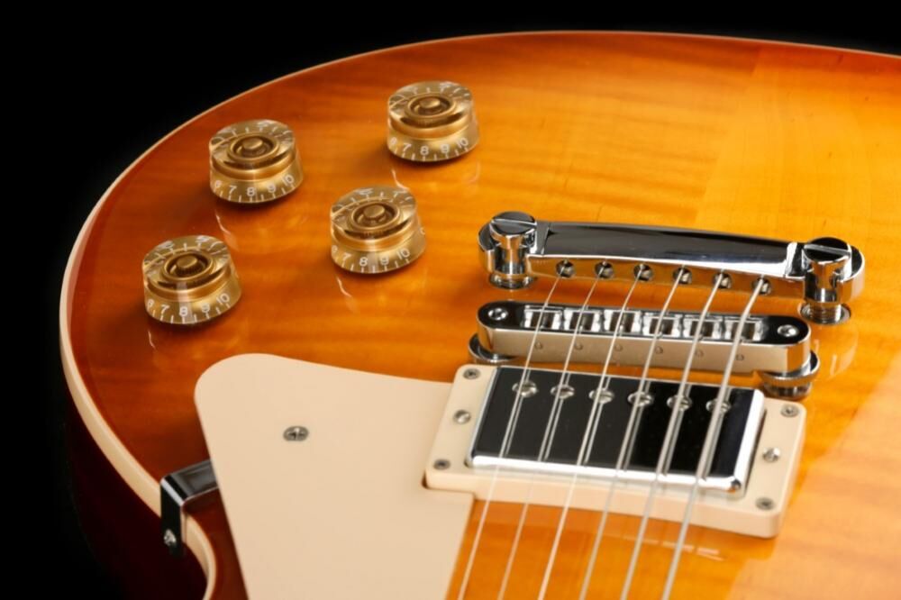 Gibson Les Paul Traditional Plus Light Burst (LB-II)