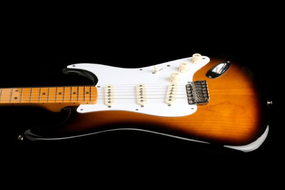 Fender American Vintage '57 Reissue Stratocaster (B-V)