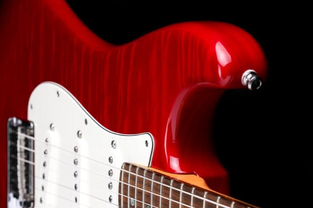 Fender Custom Shop Custom Deluxe Stratocaster (SC-II)